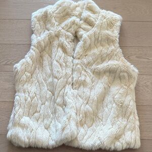 Ci Sonó Fur Vest